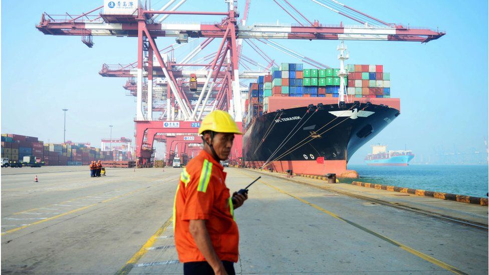 Xuất khẩu của Trung Quốc tăng chậm hơn dự báo